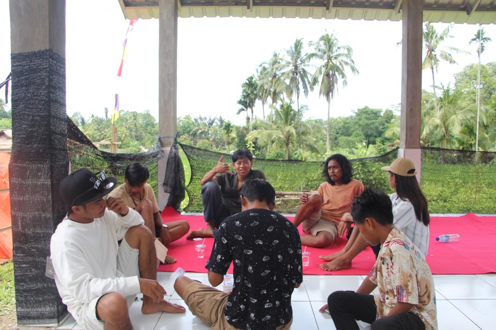 Pokdarwis, Karang Taruna Bersama KKN PMD Unram Desa pakuan Turut Membantu Melancarkan Event Camping Ground Dewi Pakuan